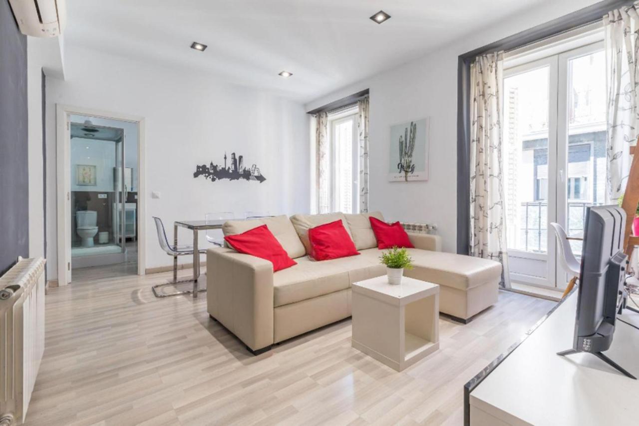 Spacious flat puerta del sol Madrid Exterior foto